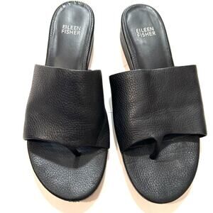 Eileen Fisher Black Thong Sandal Leather Slip On Low Heel Size 7.5